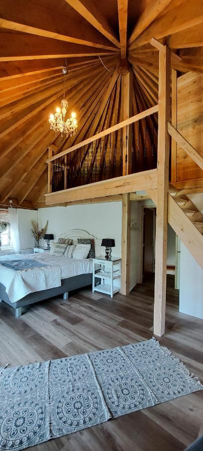 Herberg De Lingehoeve Oosterwijk 外观 照片